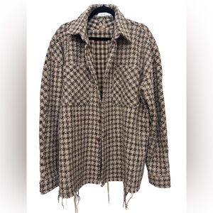 MNML Textured Knit in Black and Cream